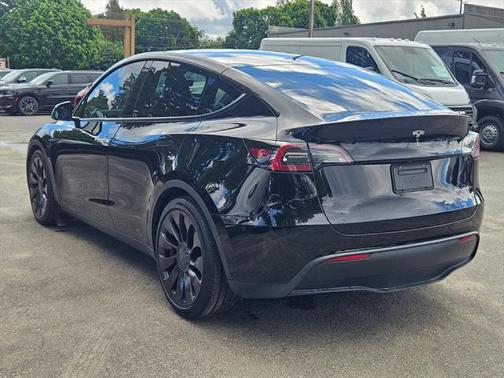 2022 Tesla Model Y Performance Dual Motor All-Wheel Drive