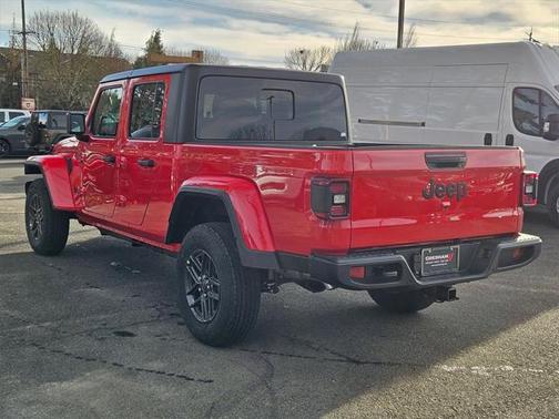 2025 Jeep Gladiator Sport S