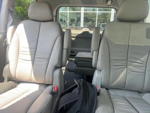 2014 Kia Sedona EX