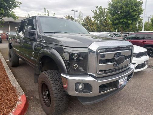 Magnetic 2016 Ford F-250 Lariat
