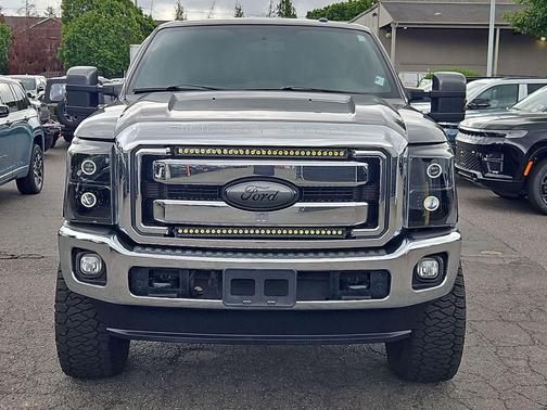Magnetic 2016 Ford F-250 Lariat