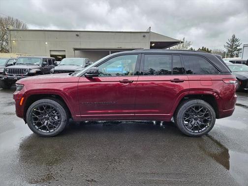 2025 Jeep Grand Cherokee Summit