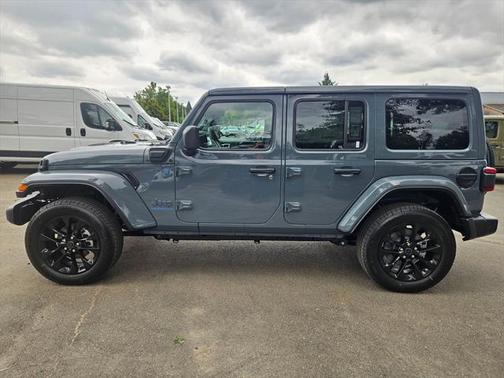 2025 Jeep Wrangler 4xe Sahara