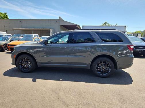 Destroyer Gray Clearcoat 2026 Dodge Durango GT Plus