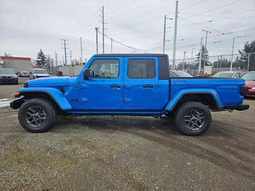 2025 Jeep Gladiator Sport S