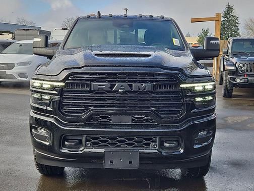 2026 RAM 2500 Laramie Crew Cab 4x4 6'4' Box