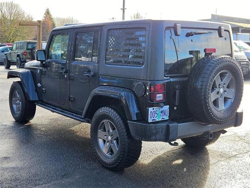2013 Jeep Wrangler Unlimited Freedom Edition