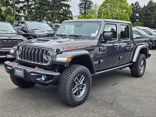 Granite Crystal Metallic Clearcoat 2026 Jeep Gladiator Mojave X 4x4