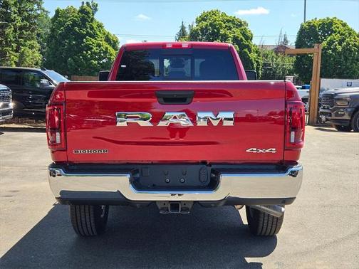 2025 RAM 3500 Big Horn Crew Cab 4x4 8' Box