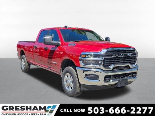 2025 RAM 3500 Big Horn Crew Cab 4x4 8' Box