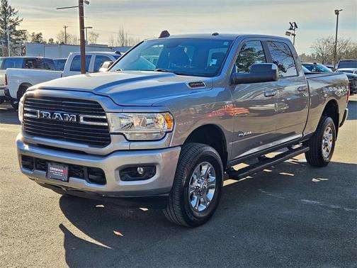 2019 RAM 2500 Big Horn Crew Cab 4x4 6'4' Box