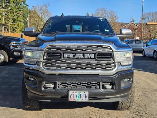 2019 RAM 2500 Limited Crew Cab 4x4 6'4' Box