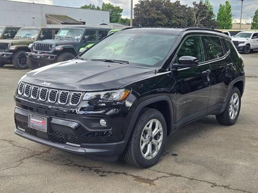 2025 Jeep Compass Latitude
