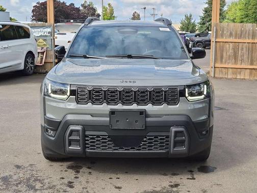 Sting-Gray Clearcoat 2026 Jeep Cherokee Limited