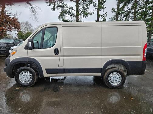 2026 RAM ProMaster 1500 Low Roof