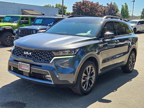 2022 Kia Sorento SX
