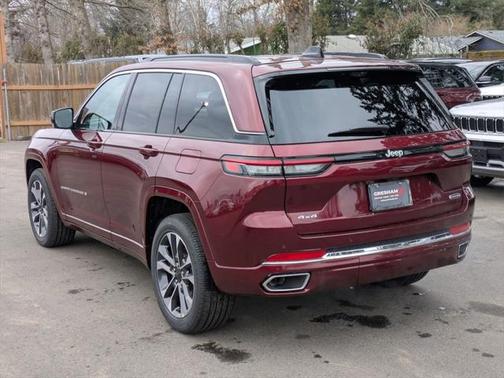 2025 Jeep Grand Cherokee Overland
