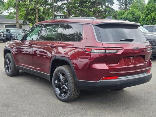 Velvet Red Pearlcoat 2026 Jeep Grand Cherokee L Limited