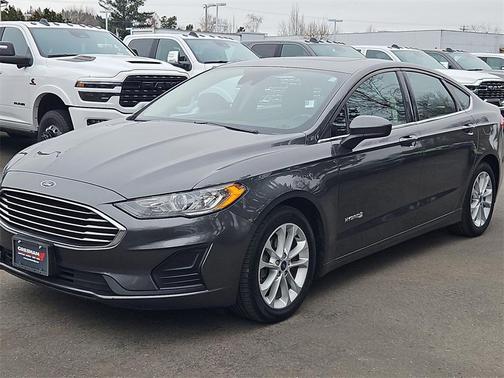 2019 Ford Fusion Hybrid SE