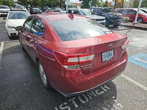 2018 Subaru Impreza 2.0i Premium
