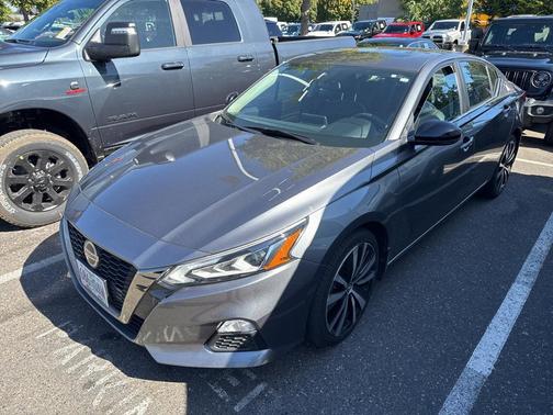 2021 Nissan Altima SR Intelligent AWD