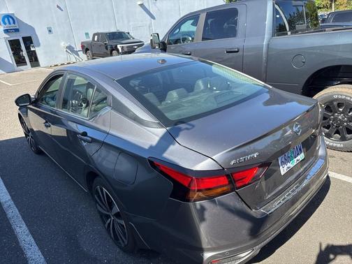 2021 Nissan Altima SR Intelligent AWD