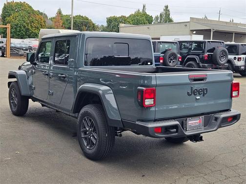 2025 Jeep Gladiator Sport S