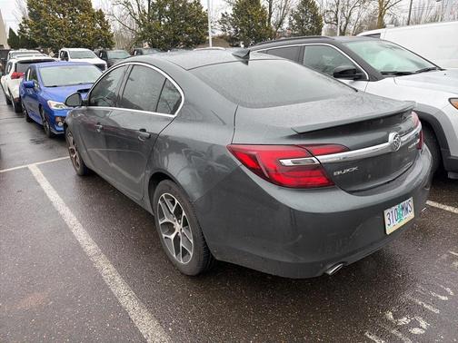2017 Buick Regal Turbo Sport Touring