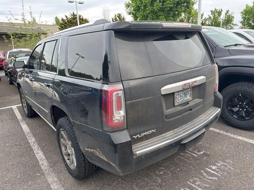 Onyx Black 2017 GMC Yukon Denali