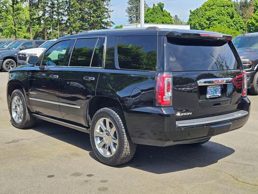 Onyx Black 2017 GMC Yukon Denali