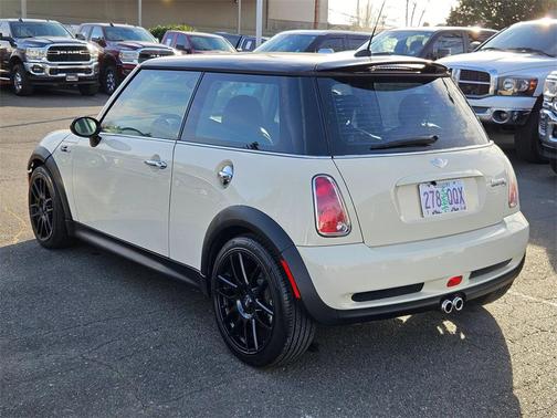 2006 MINI Cooper S Base