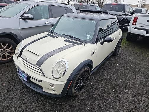 2006 MINI Cooper S Base
