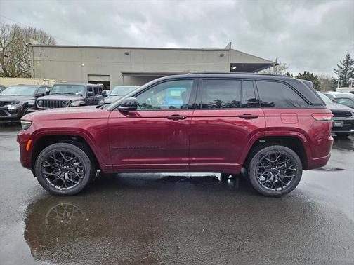 2025 Jeep Grand Cherokee Summit