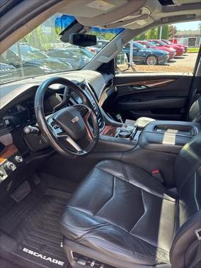 2019 Cadillac Escalade Premium Luxury