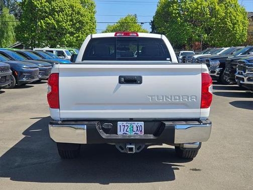 2015 Toyota Tundra SR5