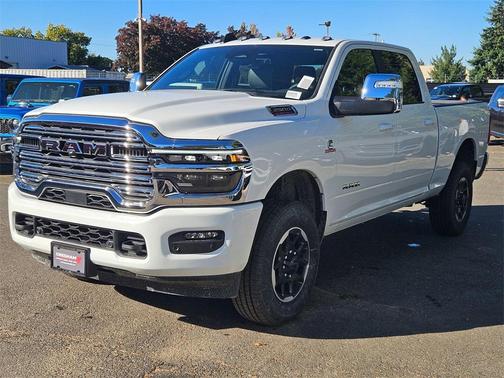 2025 RAM 2500 Laramie Crew Cab 4x4 6'4' Box