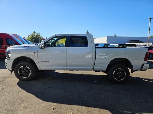 2025 RAM 2500 Laramie Crew Cab 4x4 6'4' Box