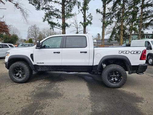 2026 RAM 1500 RHO Crew Cab 4x4 5'7' Box