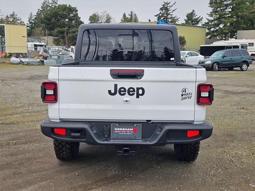 2025 Jeep Gladiator Willys