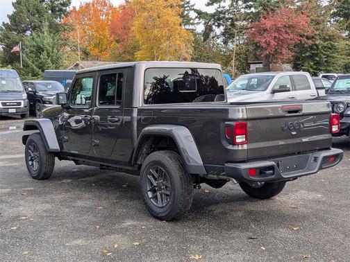 2025 Jeep Gladiator Sport S