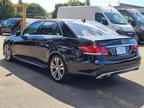 2015 Mercedes-Benz E-Class 4MATIC