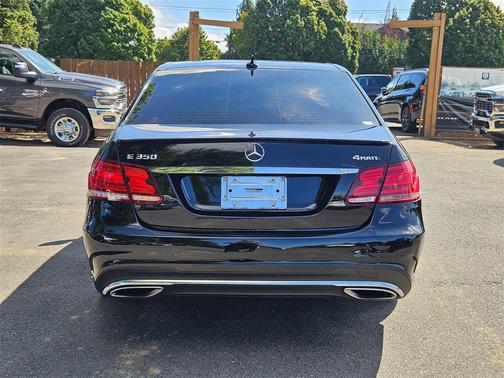 2015 Mercedes-Benz E-Class 4MATIC