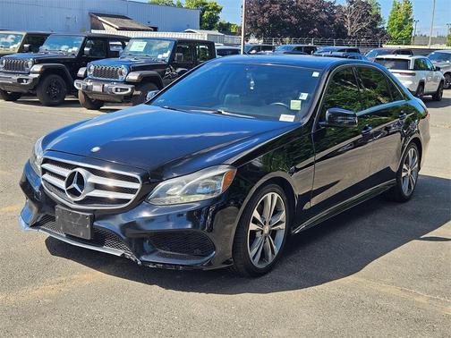 2015 Mercedes-Benz E-Class 4MATIC