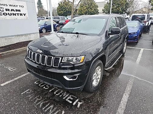 2020 Jeep Grand Cherokee Laredo