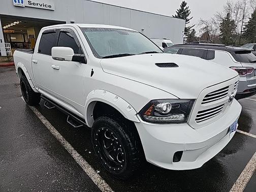 2016 RAM 1500 Sport