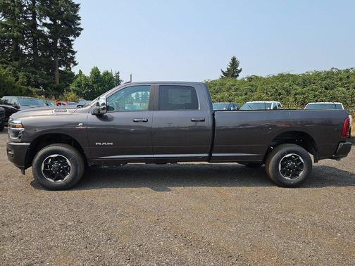 Granite Crystal Metallic Clearcoat 2026 RAM 2500 Laramie Crew Cab 4x4 8' Box