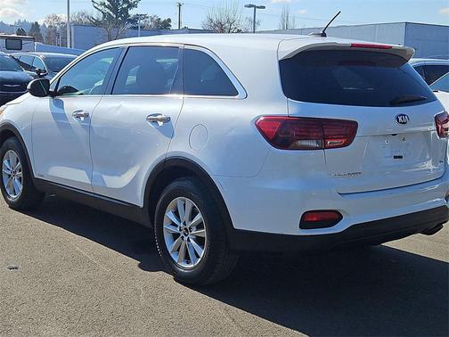 2020 Kia Sorento LX