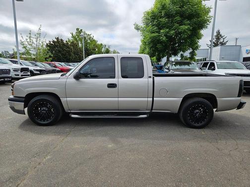 Silver Birch Metallic 2004 Chevrolet Silverado 1500 LT Extended Cab