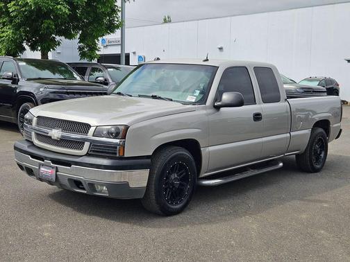 Silver Birch Metallic 2004 Chevrolet Silverado 1500 LT Extended Cab