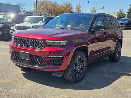 2025 Jeep Grand Cherokee Summit